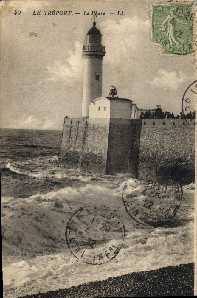 Le Tréport — O Farol — LL - Frente