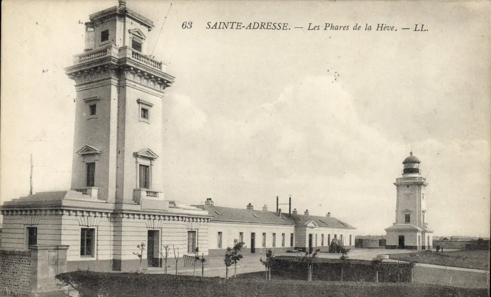 Sainte-Adresse — Os Faróis da Hève — LL. — N° 63 - Frente