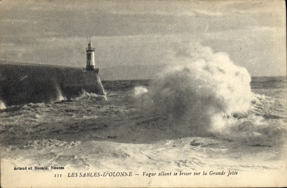 Les Sables-d'Olonne — Welle, die an der Grande Jetée bricht — Artaud et Nozais, Nantes - Vorderseite