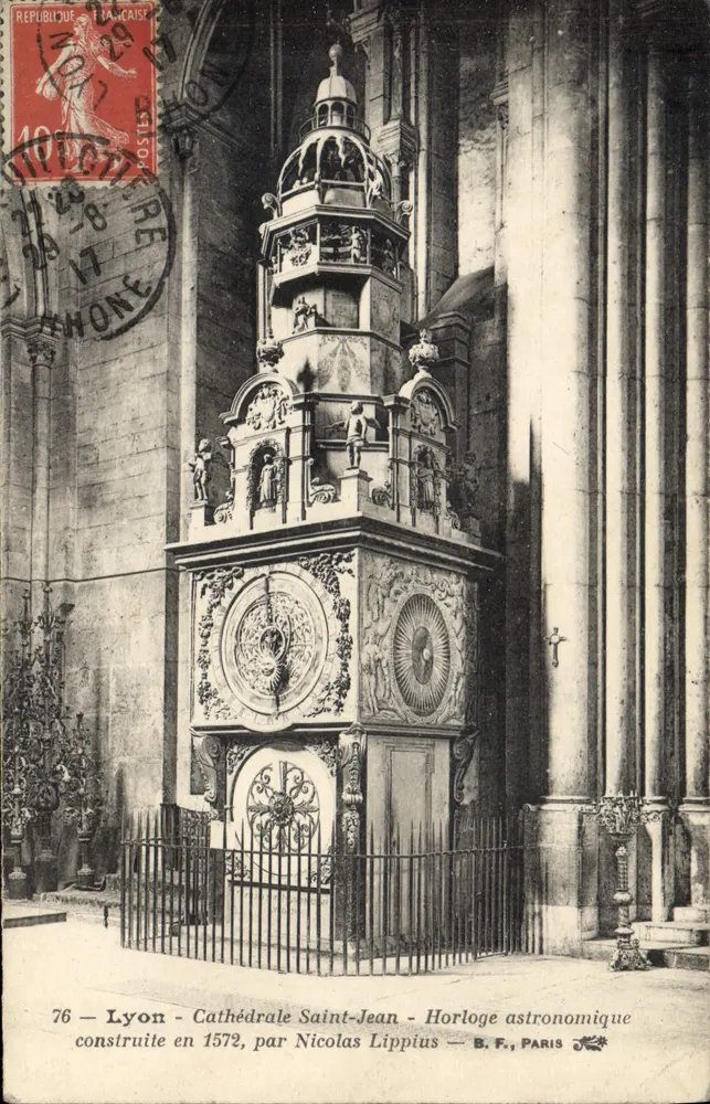 Lyon - Kathedrale Saint-Jean - Astronomische Uhr, gebaut 1572 von Nicolas Lippius — B.F., PARIS - Vorderseite
