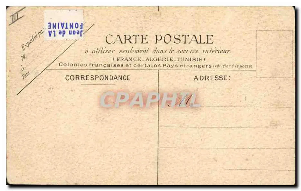 Paysanne d'autrefois — femme en robe longue et bonnet, tenant une faux, près d'un arbre couvert de lierre — EYBOULET (Lérez), Éditeur, Ussel - Rewers