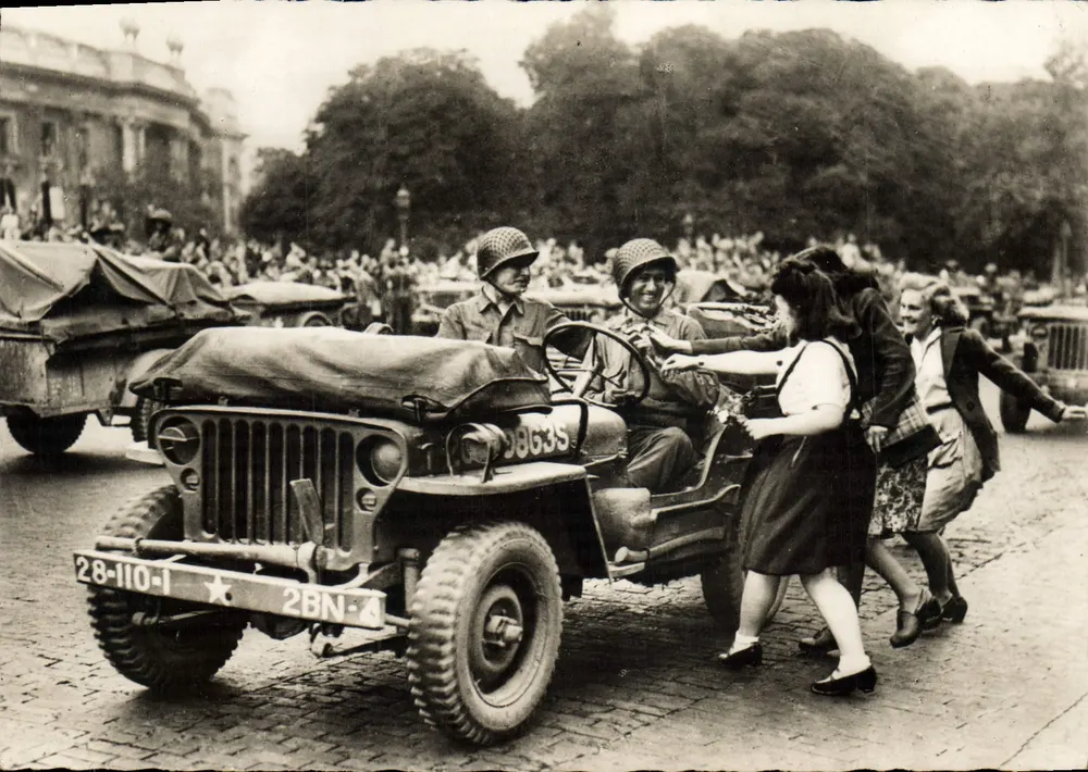 Befreiung von Paris — Willkommen bei den « Jeeps » — Photo-Presse-Libération - Vorderseite