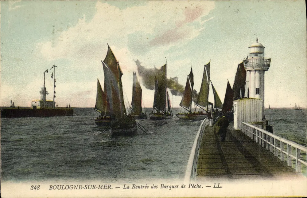 Boulogne-sur-Mer — Ansicht der Rückkehr der Fischerboote — LL. n°348 - Vorderseite