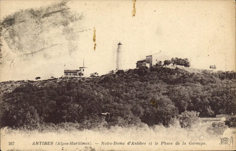 Antibes (Alpes-Maritimes) — Notre-Dame d'Antibes und der Leuchtturm von Garoupe — JNDhot, n°267 - Vorderseite