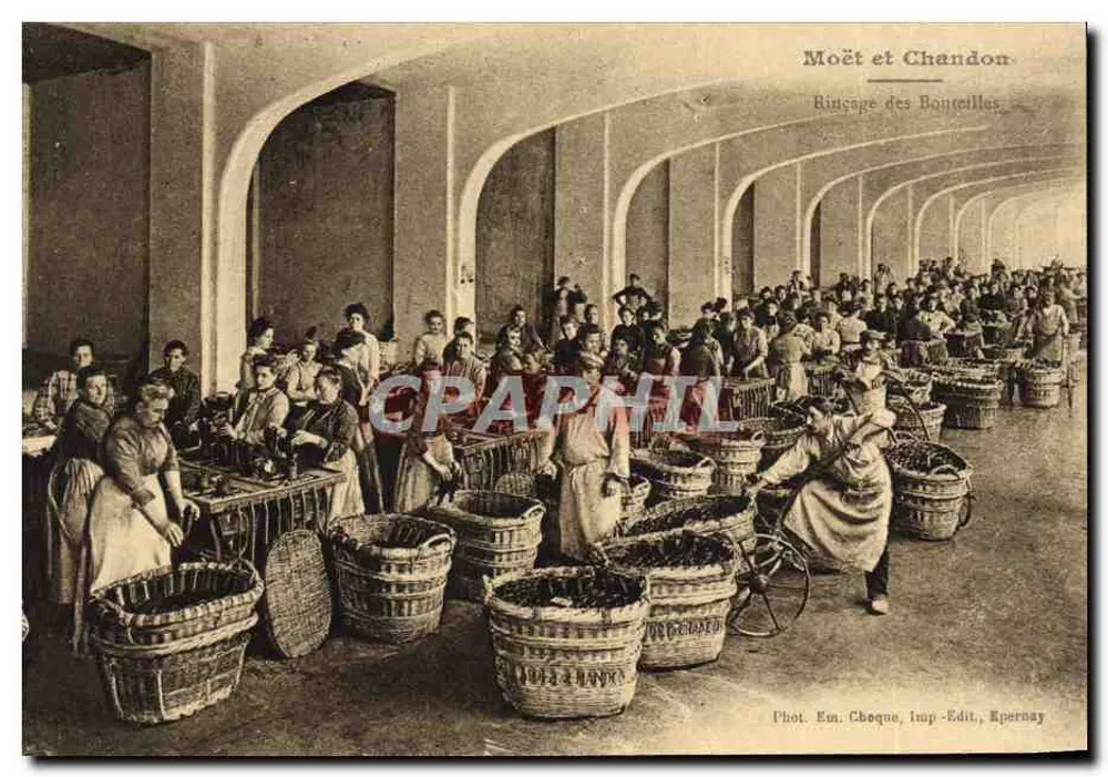 Bottelwaschen — Moët et Chandon — Foto. Em. Cheque, Verlag, Epernay - Vorderseite