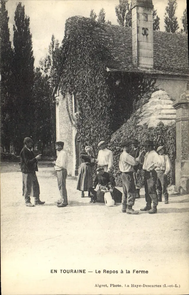 IN TOURANDIE — Ruhe auf dem Bauernhof — Algret, Foto. La Haye-Descartes (I.-et-L.) - Vorderseite