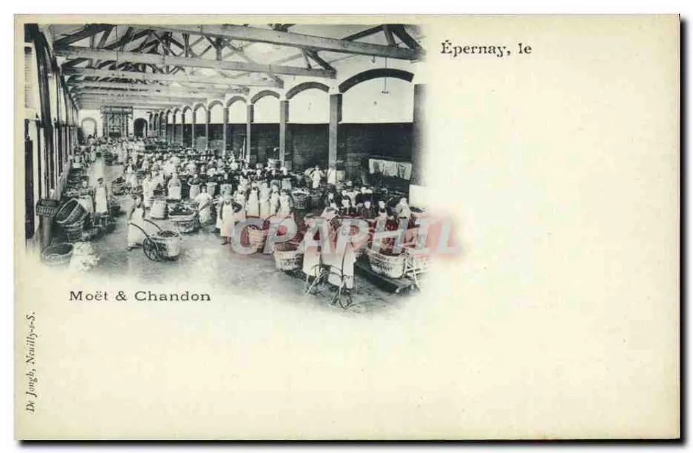Épernay, 1. — Schloss Moët & Chandon — De Jongh, Neuilly-s.-S. - Vorderseite