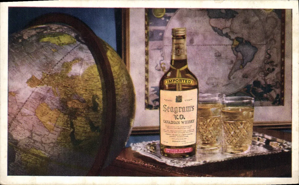 Garrafa de Seagram's V.O. Canadian Whisky — propaganda — editor desconhecido - Frente