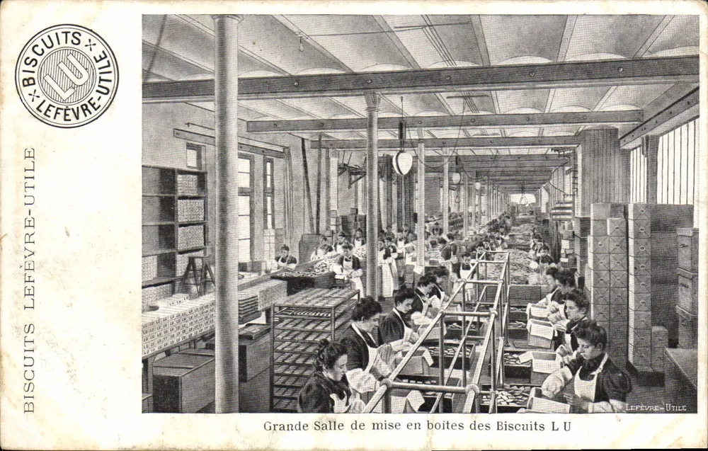 Große Verpackungshalle der Biscuits LU — Lefèvre-Utile - Vorderseite