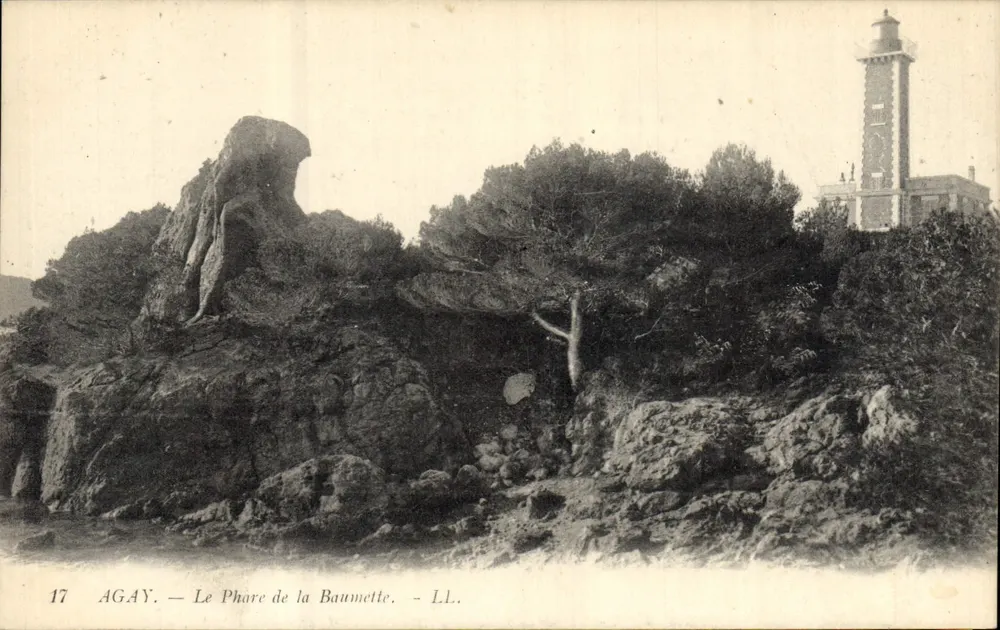 Agay — O Farol da Baumette — LL. — n°17 - Frente