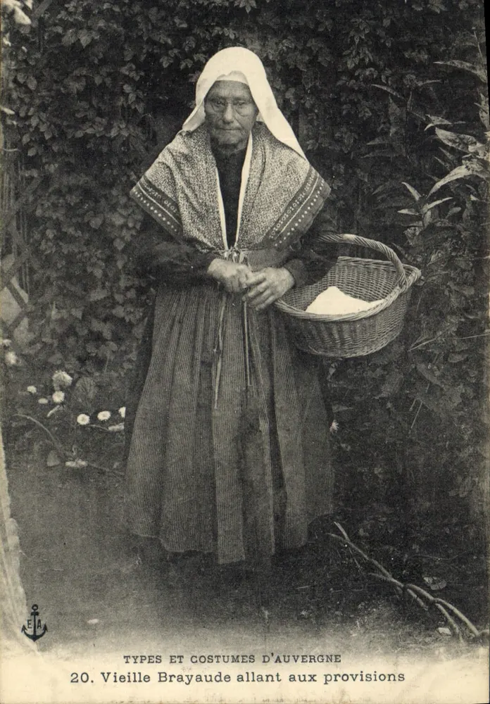 Alte Frau auf dem Weg zu den Lebensmitteln — Typen und Trachten von Auvergne — Éd. Albaun, n°20 - Vorderseite