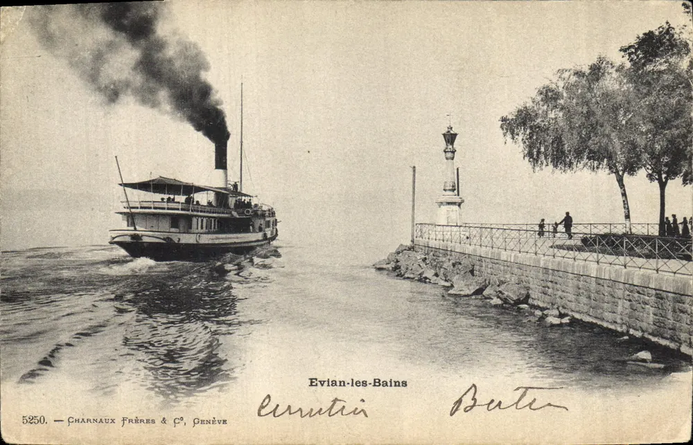 Evian-les-Bains — vue du port avec un bateau à vapeur et un phare — Charnaux Frères & C°, Genève, n° 5250 - Frente