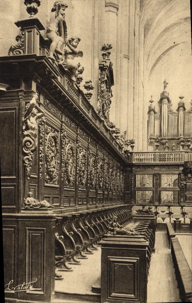 Basilika Saint-Maximin (Var) — Rechte Seite der Bänke mit dem Orgel im Hintergrund — Edition L. Valat - Vorderseite