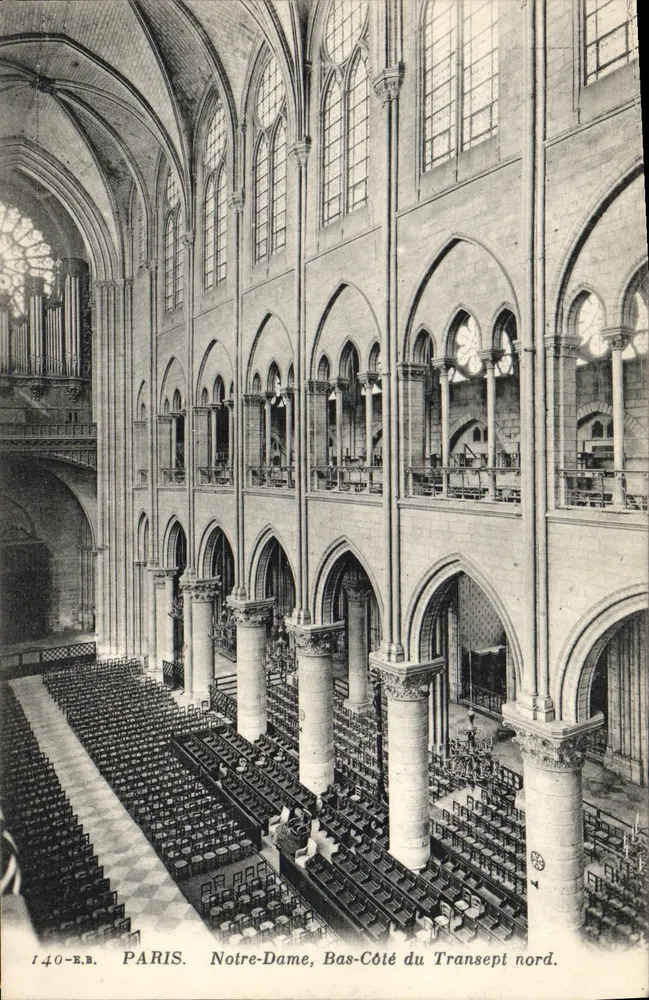 Paris. Notre-Dame, Nordseite des Querbaus — Verleger E.B. n° 140 - Vorderseite