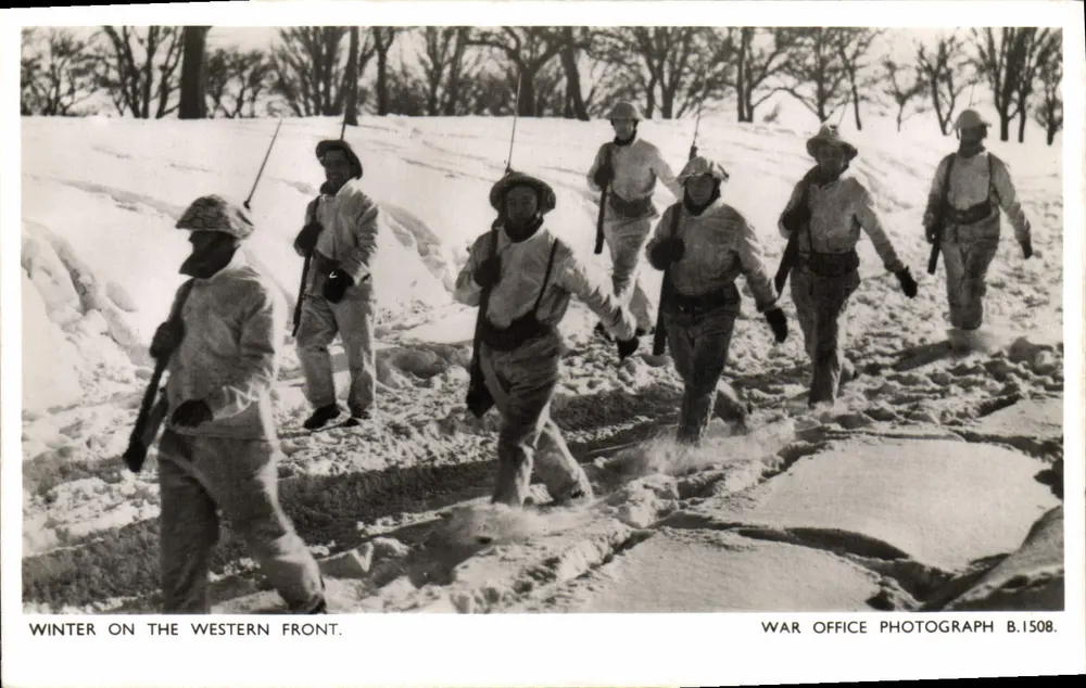 Soldados britânicos no inverno no Fronte Oeste — War Office Photograph B.1508 - Frente