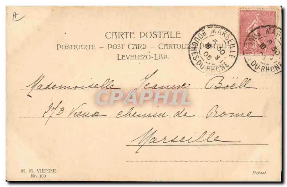 Junge Frau mit dekoriertem Hut — Verleger M. M. Vienne, Nr. 100 - Rückseite