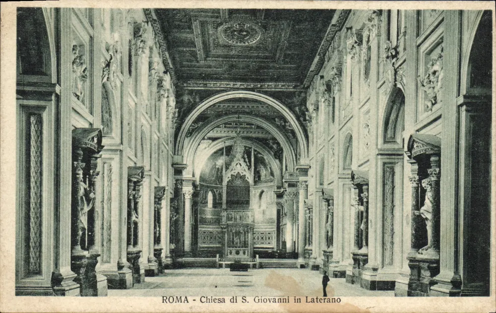 Rom - Kirche S. Giovanni in Laterano — Innenansicht — unbekannter Verlag - Vorderseite