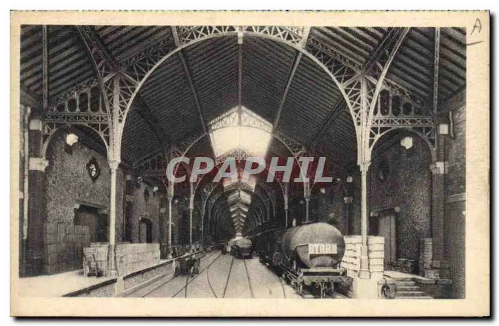 Bahnhof Byrrh in Thuir (P.O.) — Hauptsaal — Postkarte - Vorderseite