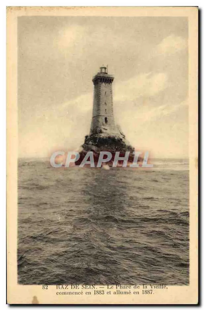 Raz de Sein — O Farol da Velha — iniciado em 1883 e acendido em 1887. - Frente