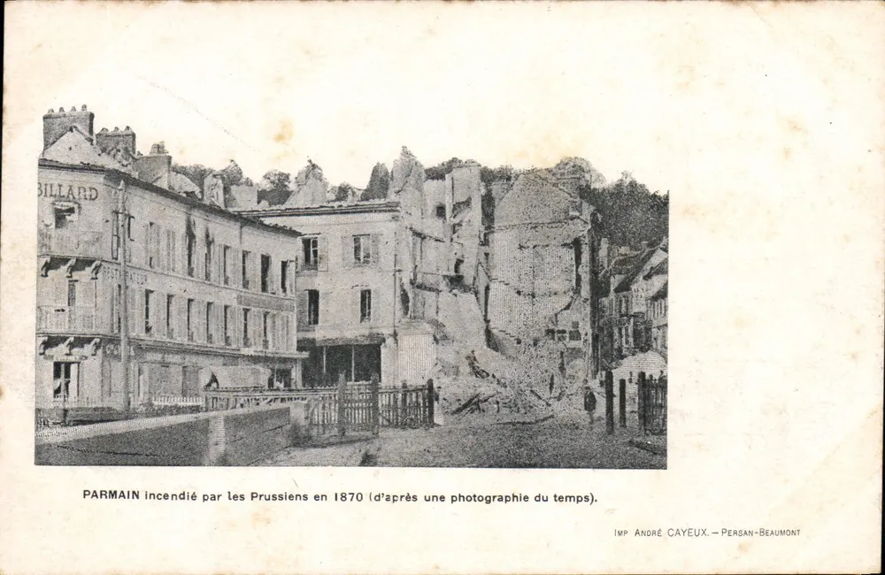 Parmain in Flammen von den Preußen 1870 — nach einem Fotografie der Zeit — IMP André Cayeux, Persan-Beaumont - Vorderseite