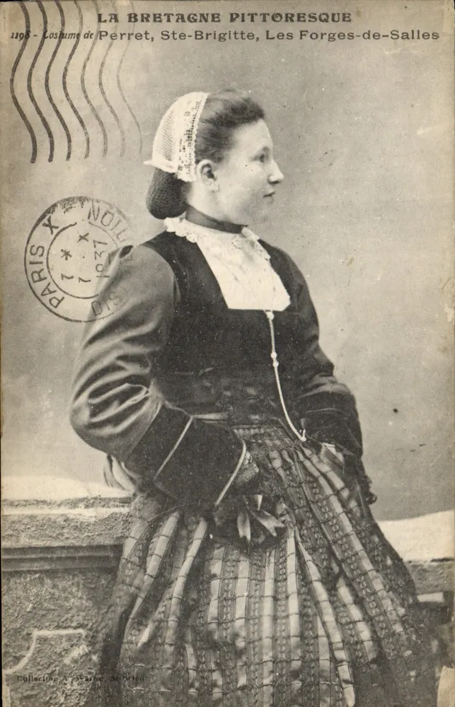 A Bretanha Pittoresca — Traje de Perret, Ste-Brigitte, Les Forges-de-Salles — Coleção A. Marie, St-Arrien - Frente