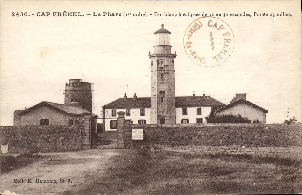 Cap Fréhel — O Farol (1º ordem) — Coleção E. Hamonic, St-B. - Frente