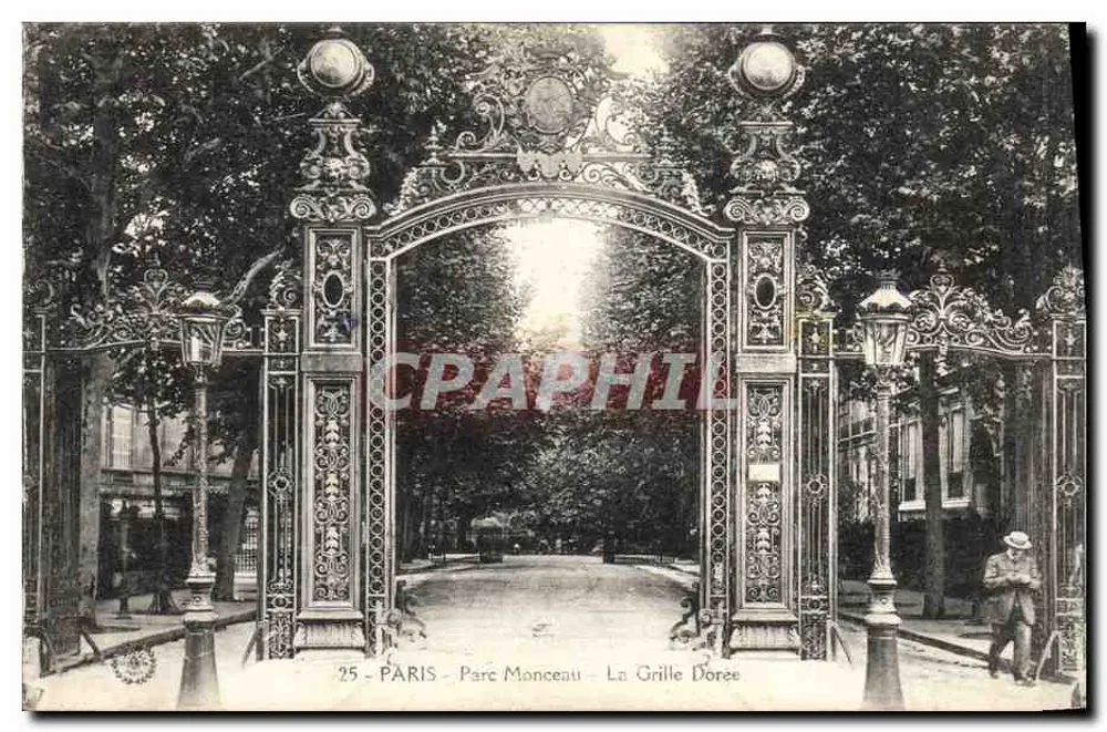 Paris - Parc Monceau - A Grade Dourada - Frente