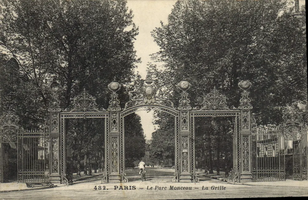 Paris - O Parc Monceau - A Grade — editor anônimo, n° 482 - Frente