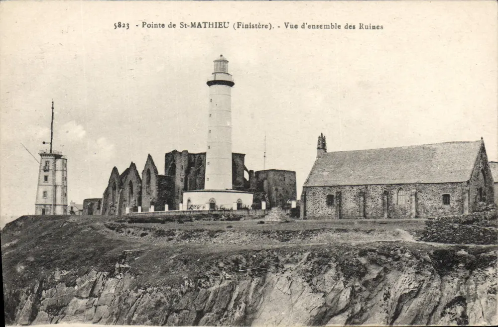 Ponta de St-MATHIEU (Finistère) — Vista geral das Ruínas — editor não identificado, n° de série 5823 - Frente
