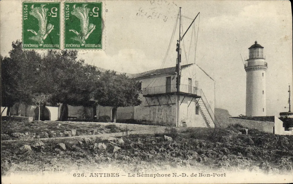 Antibes — O Sémaphore N.-D. de Bon-Port — Editor Guelle, N° 626 - Frente