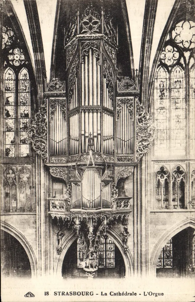 Estrasburgo - A Catedral - O Órgão - Frente