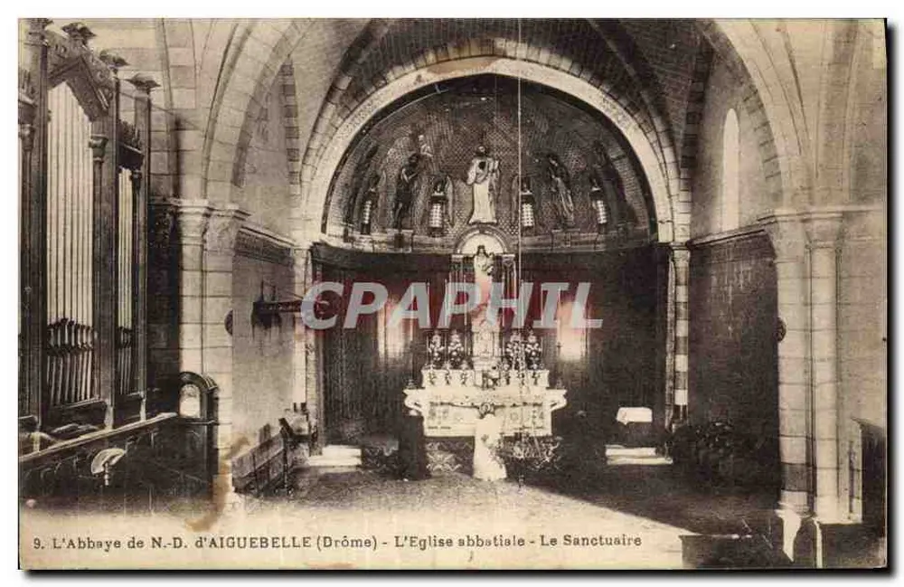 Abtei N.-D. d'AIGUEBELLE (Drôme) - Die Abteikirche - Der Heiligtum - Vorderseite