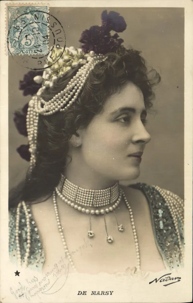 Madame de Marsy — Retrato em traje de cena — Nadam - Frente