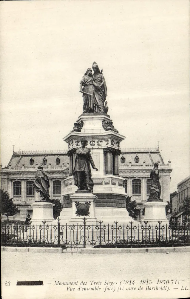 Monument der drei Belagerungen — Gesamtansicht (Vorderseite) — Werk von Bartholdi — n°23 - Vorderseite
