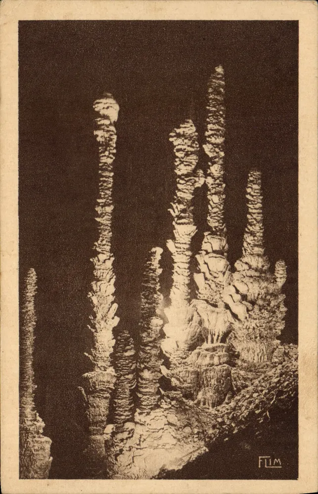 Höhlen der Jungfrau — Les Gypres — Verleger LAVEN-ARMAND, n°14 - Vorderseite
