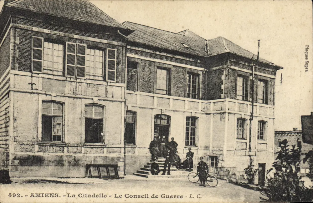 Amiens - Die Zitadelle - Der Kriegsrat - Plaques Supra - Vorderseite