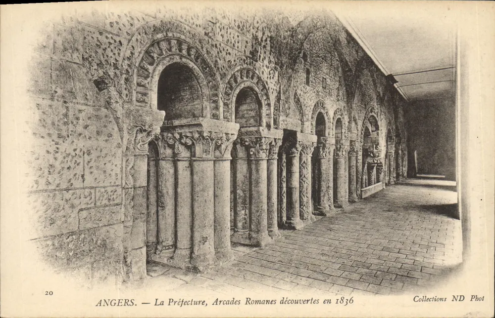 Angers — Die Präfektur, römische Arcaden entdeckt im Jahr 1836 — Sammlung ND Phot - Vorderseite