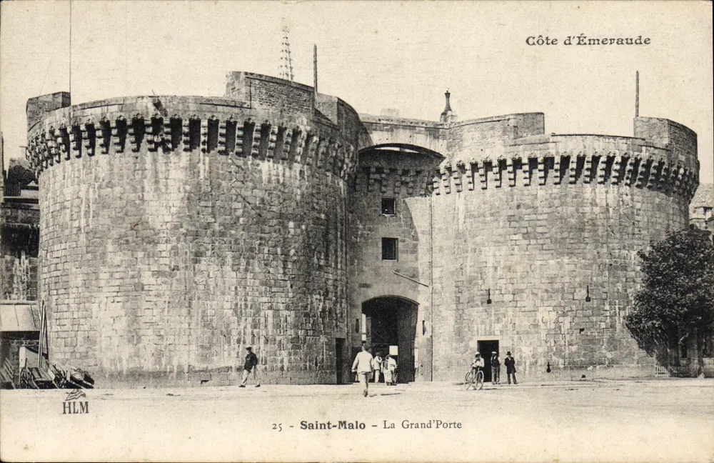Saint-Malo — La Grand'Porte — Côte d'Émeraude — HLM - Vorderseite