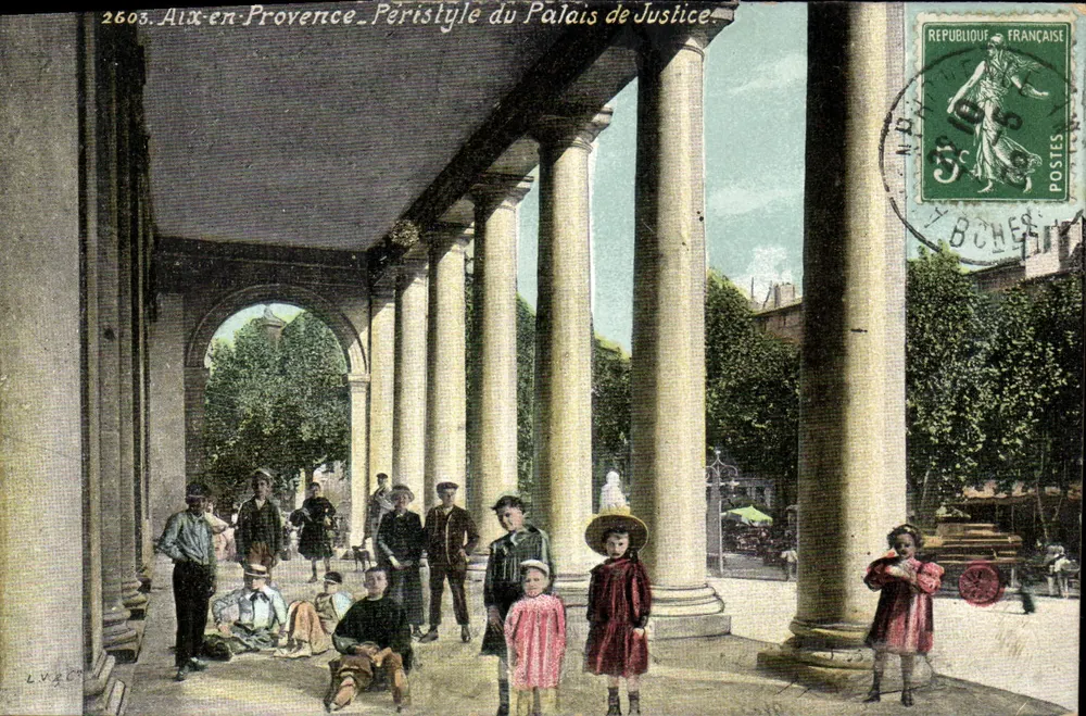 Aix-en-Provence — Peristyl des Palasts der Justiz — LVGCO - Vorderseite