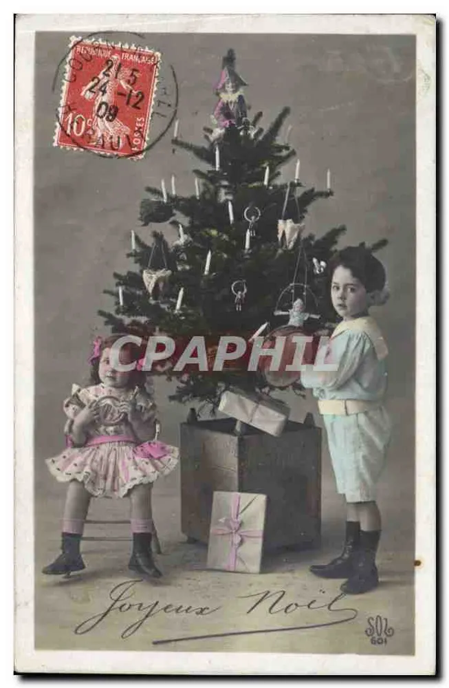 Zwei Kinder neben einem Weihnachtsbaum — Verlag SOZ 601 - Vorderseite