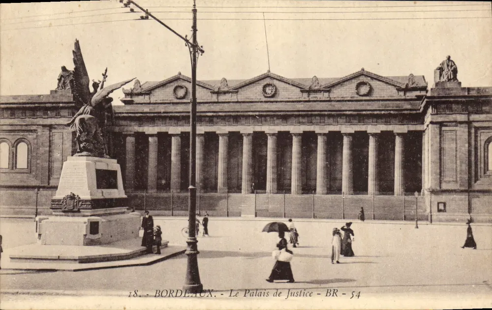 Bordeaux - O Palácio de Justiça - BR - 54 - Frente