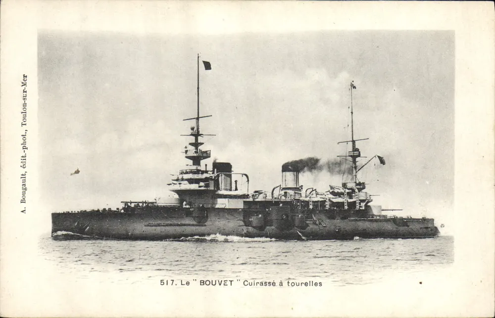 Der "BOUVET" Panzerkreuzer mit Türmen — 517 — A. Bougault, Verlag, Toulon-sur-Mer - Vorderseite
