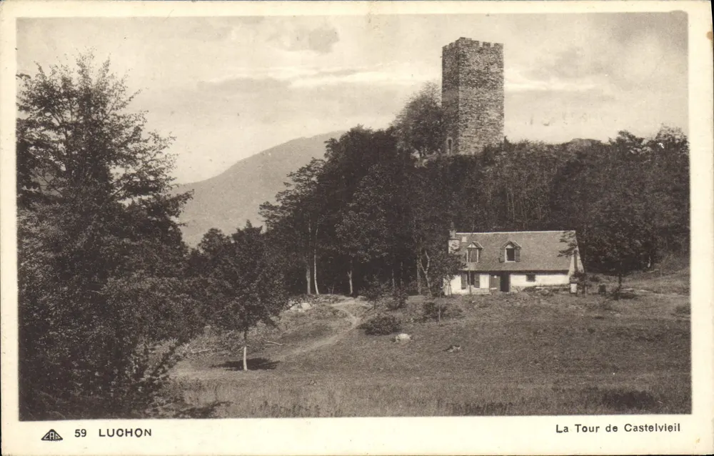 Die Turm von Castelvieil — Luchon (Hautes-Pyrénées) — ARRA - Vorderseite
