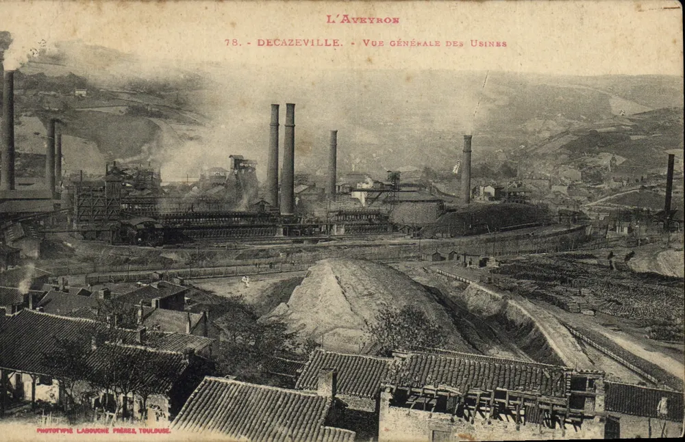 Décazeville — Vista geral das fábricas — Phototype Ladbouche Frères, Toulouse - Frente