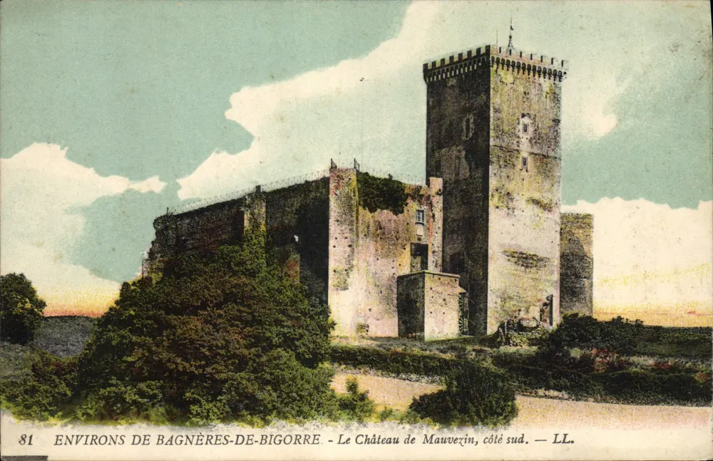 Umgebung von Bagnères-de-Bigorre — Schloss Mauvezin, südliche Seite — LL. - Vorderseite