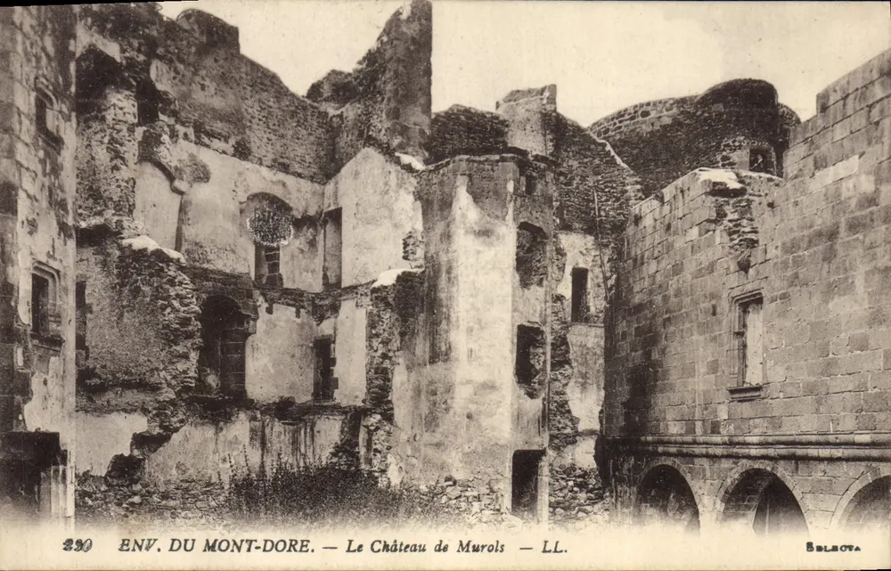 Omgeving van Mont-Dore — Het Kasteel van Murols — LL. — Belbota - Voorkant