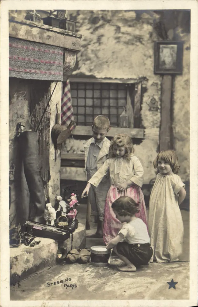 Crianças brincando com brinquedos — Stebbing Paris — Série N. 825 - Frente