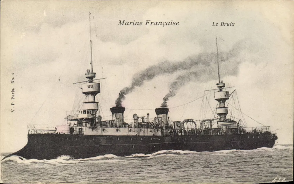Le Bruix — Cruiser da Marinha Francesa — V.P. Paris, No. 8 - Frente