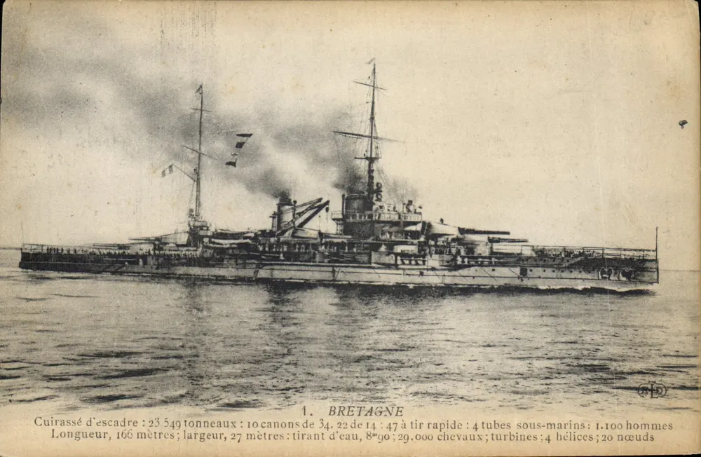 Schlachtschiff Bretagne — technische Daten gedruckt — Verlag Le Deley, Paris - Vorderseite