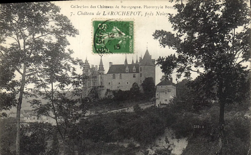 Schloss LarochePot, nahe Nolay — Sammlung der Burgen der Burgund, Phototypie Bourgogne — Nr. 7 - Vorderseite